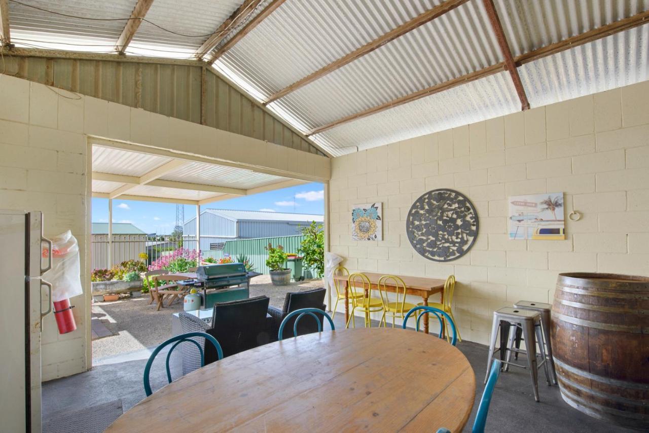 Moonta Bay Accommodation Port Moonta Esterno foto