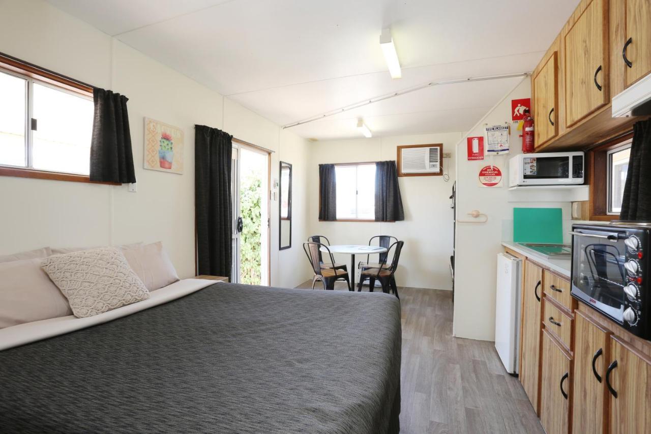 Moonta Bay Accommodation Port Moonta Esterno foto