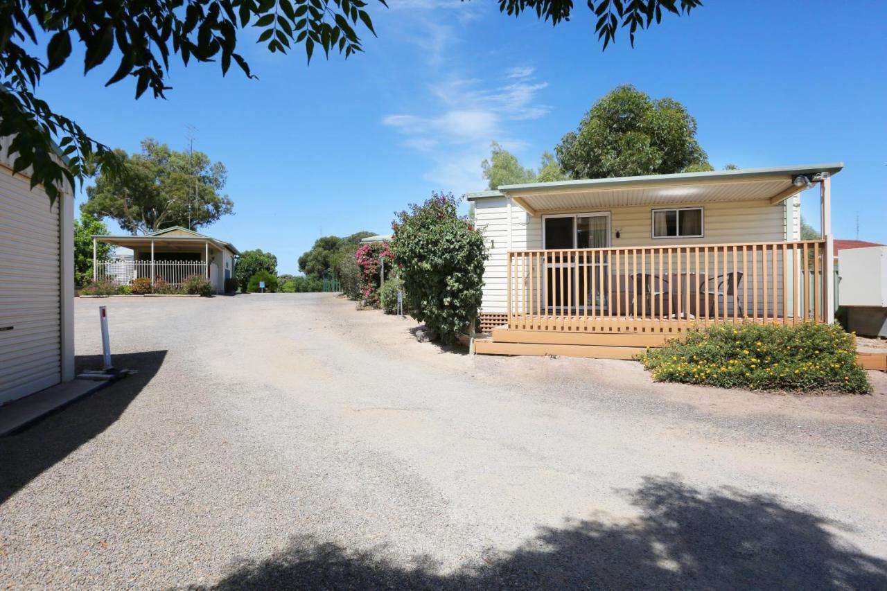 Moonta Bay Accommodation Port Moonta Esterno foto